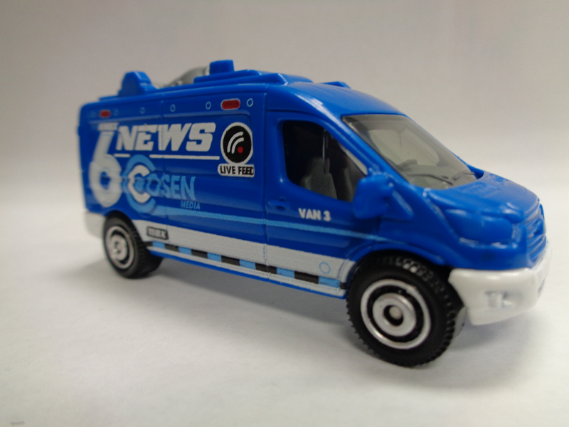 Illustration for article titled '14 FORD TRANSIT NEWS VAN